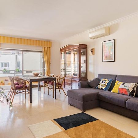 Central Cascais Apartment With Private Parking Εξωτερικό φωτογραφία