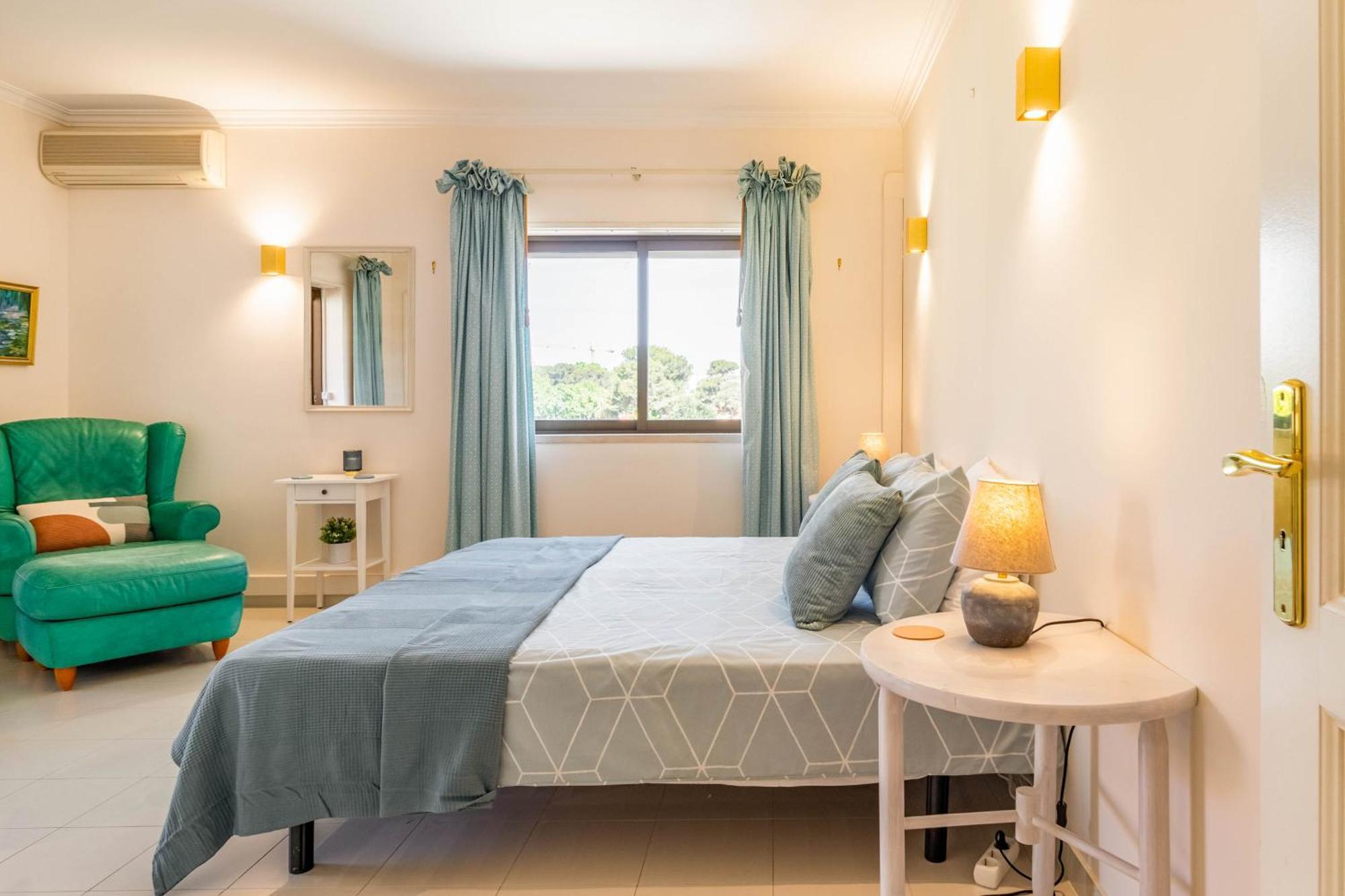 Central Cascais Apartment With Private Parking Εξωτερικό φωτογραφία