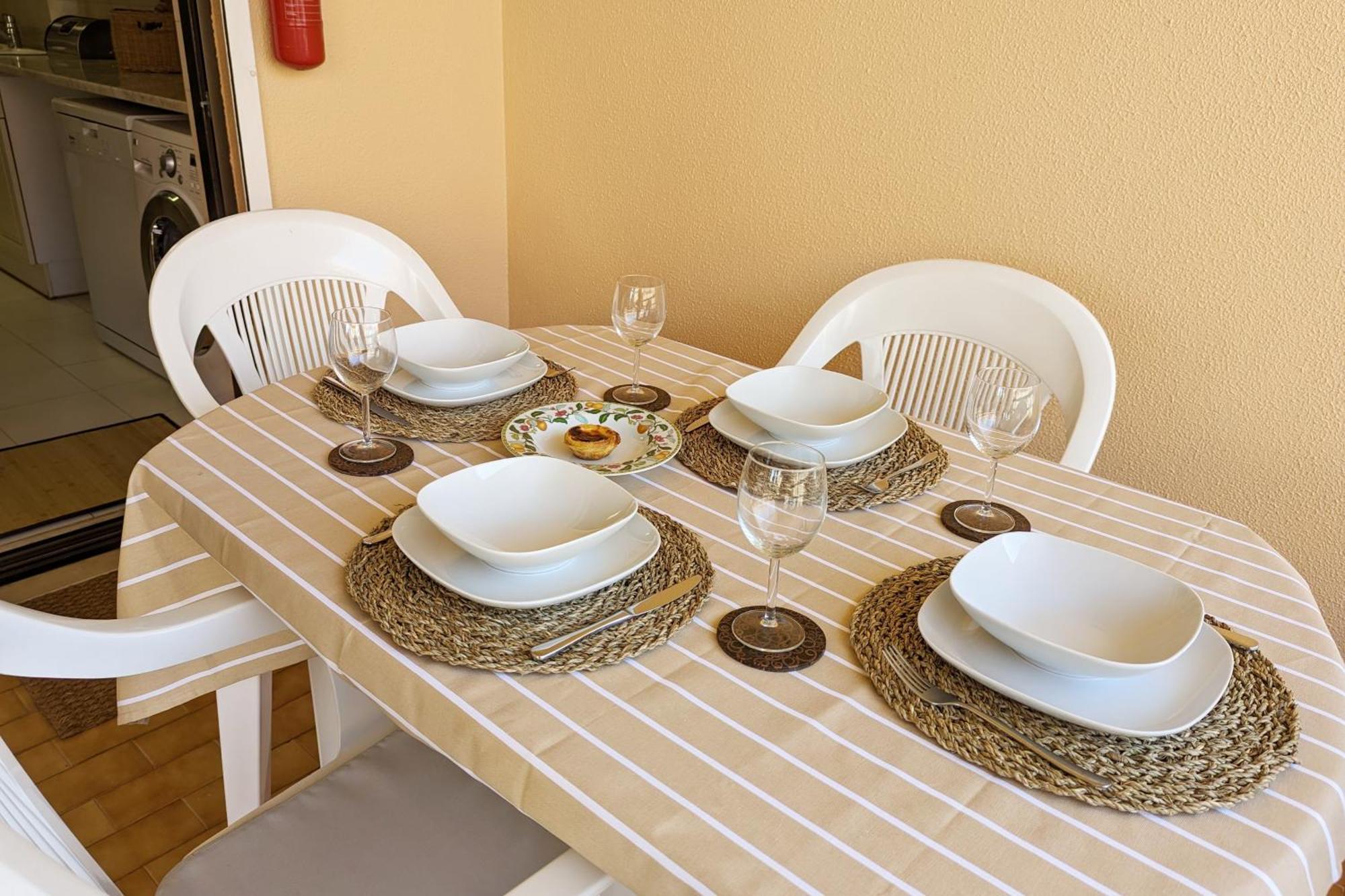 Central Cascais Apartment With Private Parking Εξωτερικό φωτογραφία