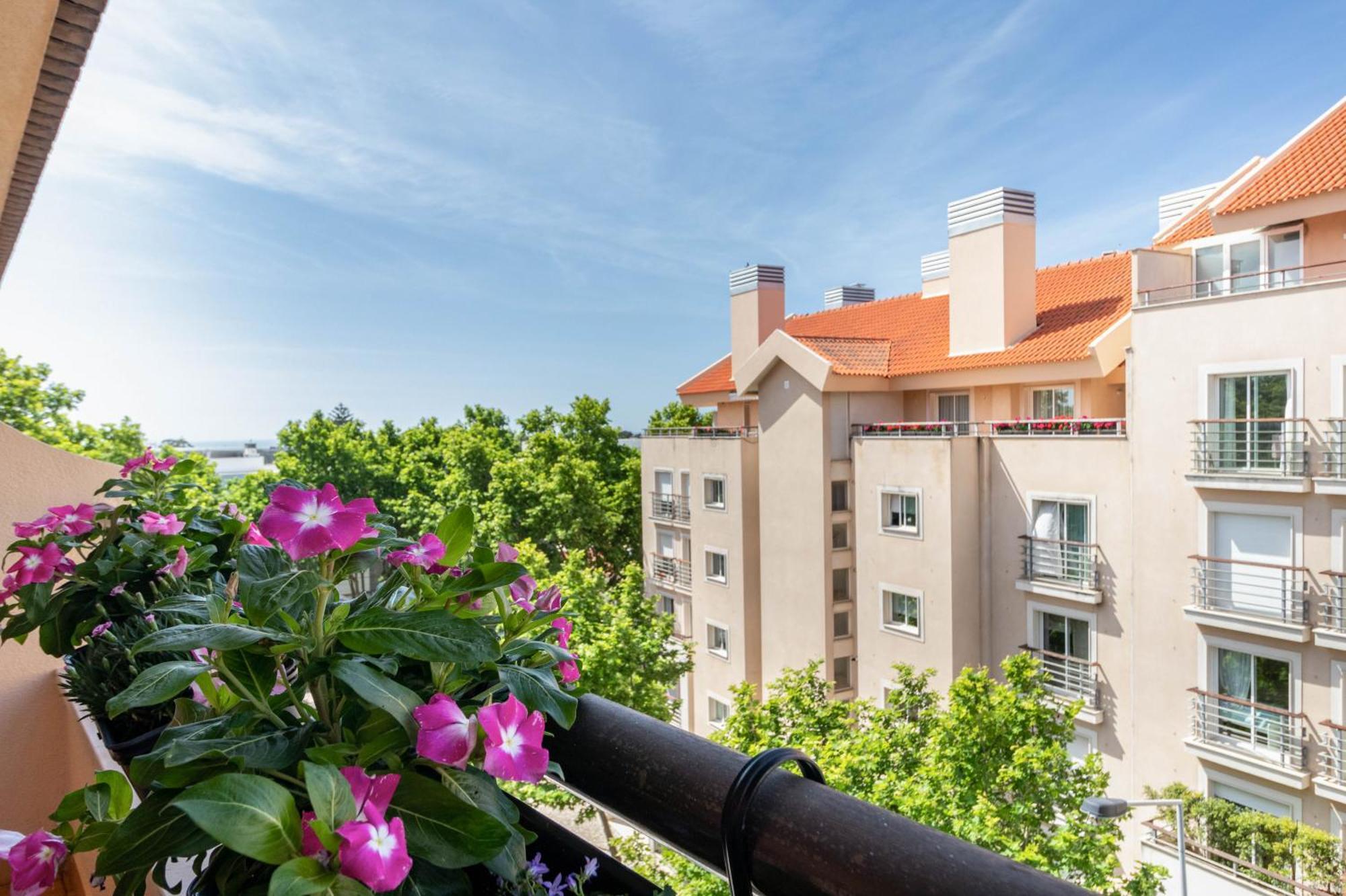 Central Cascais Apartment With Private Parking Εξωτερικό φωτογραφία