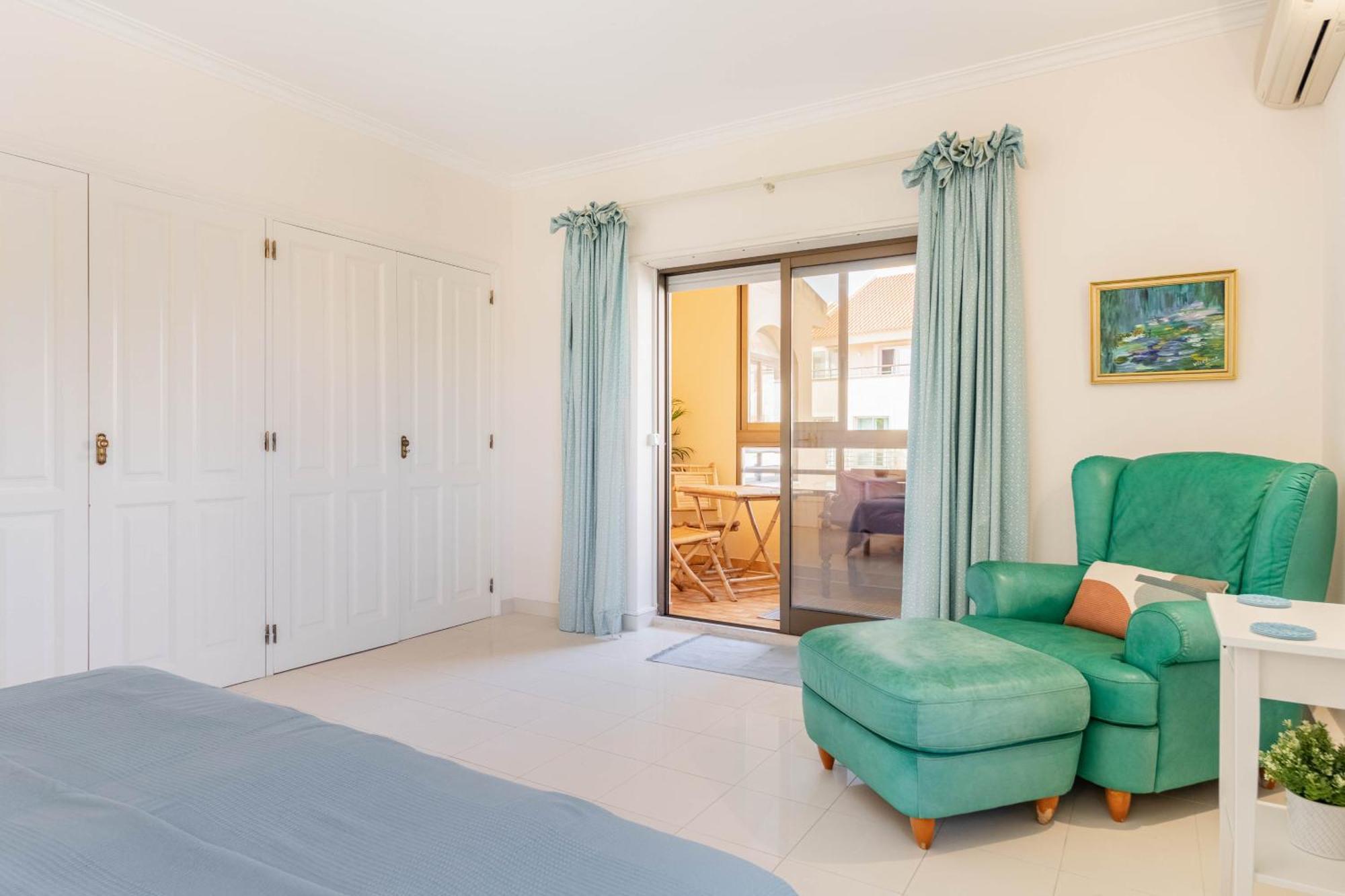 Central Cascais Apartment With Private Parking Εξωτερικό φωτογραφία